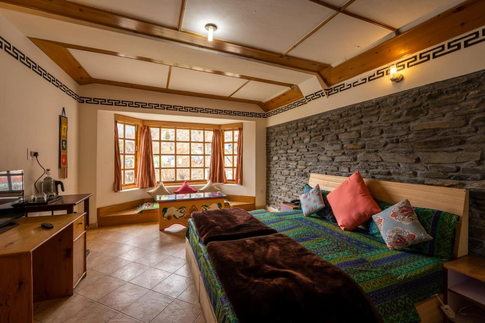 Jispa Gemoor Khar- Manor House Bed & Breakfast エクステリア 写真