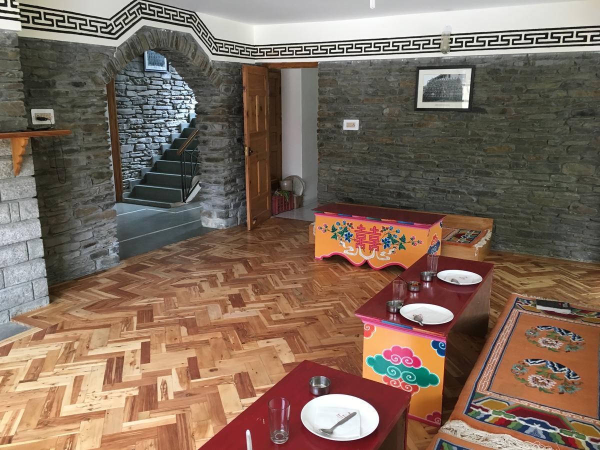 Jispa Gemoor Khar- Manor House Bed & Breakfast エクステリア 写真