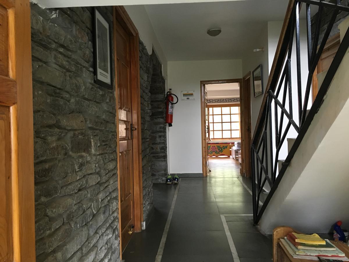 Jispa Gemoor Khar- Manor House Bed & Breakfast エクステリア 写真